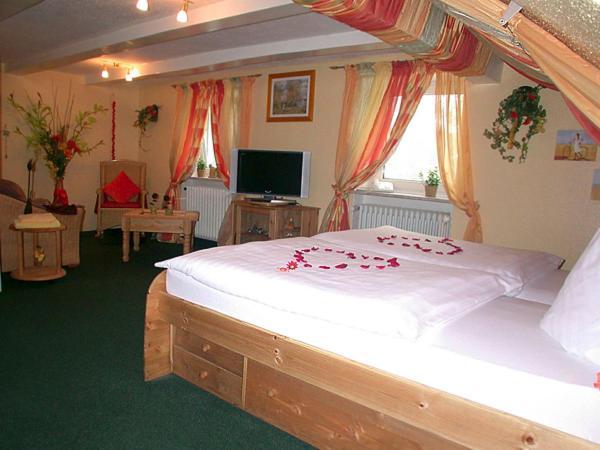 Hotel "Untere Muehle" Schwabmuhlhausen Екстериор снимка